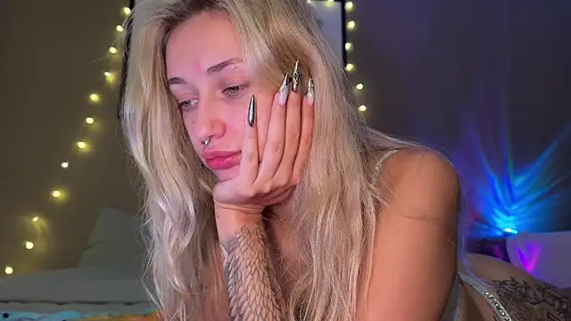 _Kiss_me_hard_ webcam