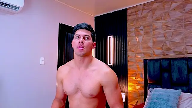 FelipeAndMarcello3 webcam