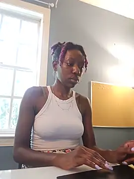 oliviaprettypussy webcam