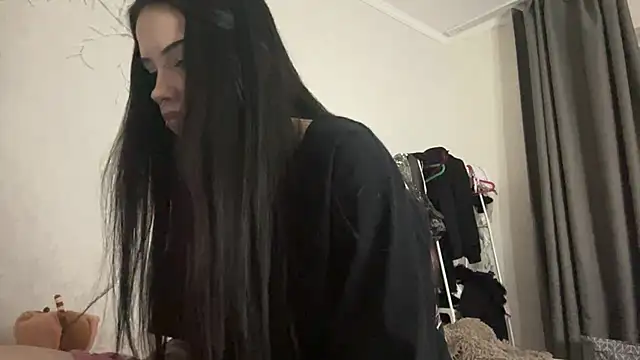 louisepavlides - LouisePavlides's free webcam - UK Sex Cams