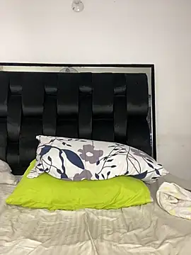 valentina_sexygirl - Valentina_sexygirl's free webcam - UK Sex Cams