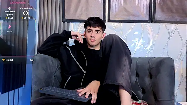 demian_hot99 webcam
