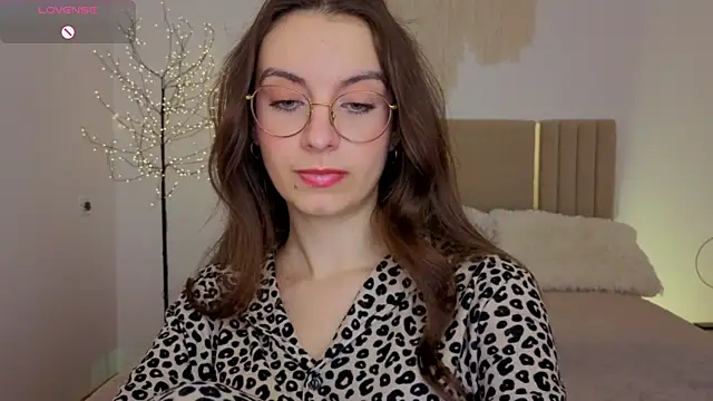 Real_cutie1 webcam