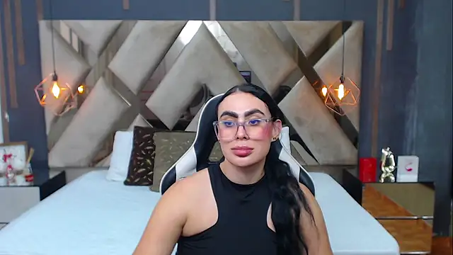 MartinaaFit webcam