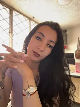 Modella: SALOME_KORLAND