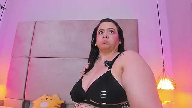Martinna_Cooper_ webcam