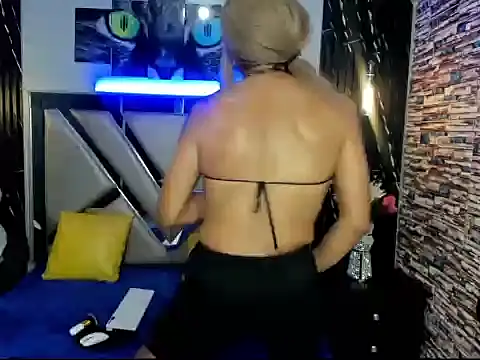 Karina_Cutee webcam
