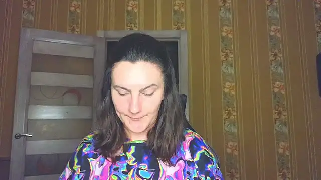 warm_pearl webcam