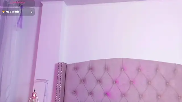 vintoria_cherry - Vintoria_cherry's free webcam - UK Sex Cams