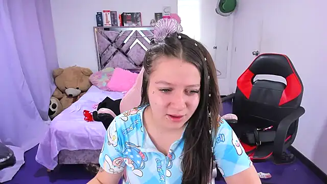 Luna_Analya webcam