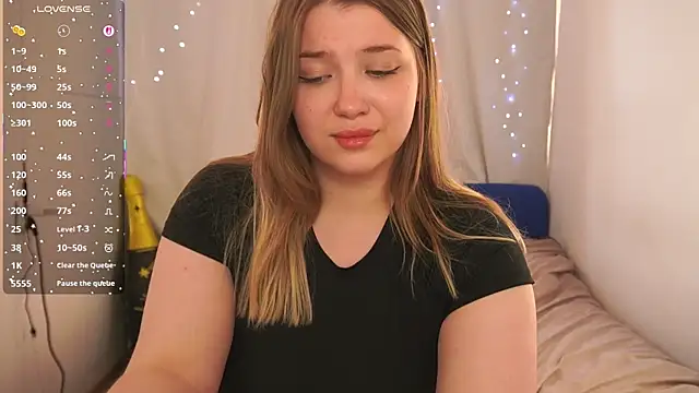CuteSharloti webcam