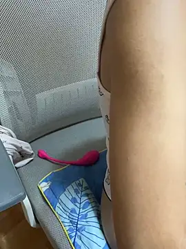 Mina048 webcam