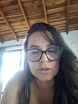 MariaPau_83 webcam
