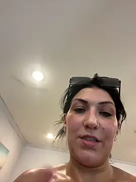 LittleMissEeve live sex cam