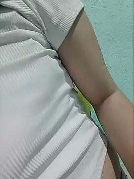 Shine_Mai webcam
