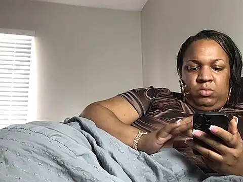 Badgirlbrittt webcam