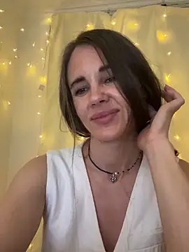 LucieMack webcam