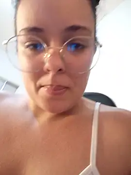NinaSweet2 webcam