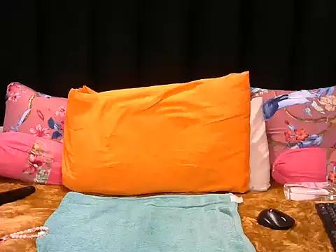 Pearl_00 webcam