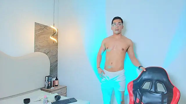TONY_FOXX1 webcam