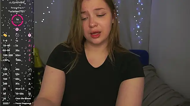 CuteSharloti webcam