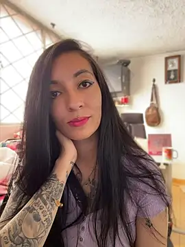Modella: SALOME_KORLAND