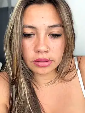 LIZ-06_ webcam