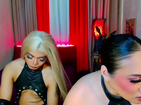Phenomenal_Shemale webcam