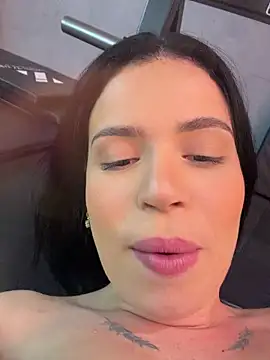 Rafaellaz live sex cam