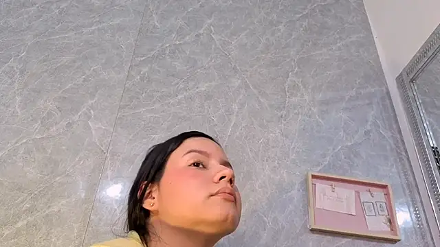 Mia__reys webcam