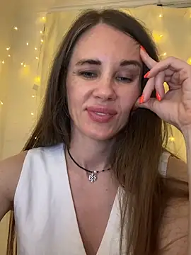 LucieMack webcam
