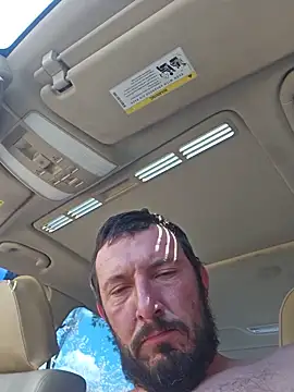 UncutHammer69 webcam
