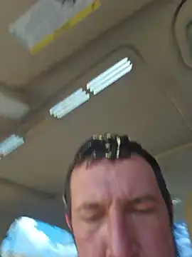 UncutHammer69 webcam