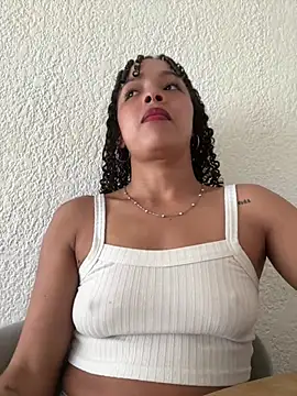 Yasmin777_ webcam