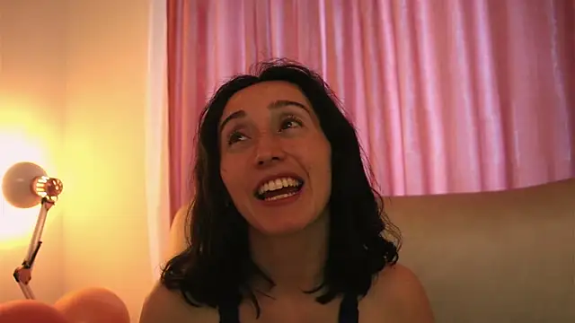 ginevra_esposito - Ginevra_esposito's free webcam - UK Sex Cams