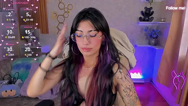 mia_smoke_ webcam