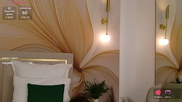 milaleoneli webcam