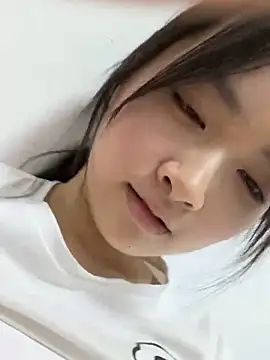 miaomiaou_'s live cam