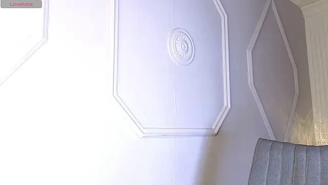 noahluxx webcam