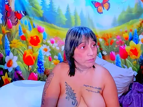 indianroxy webcam