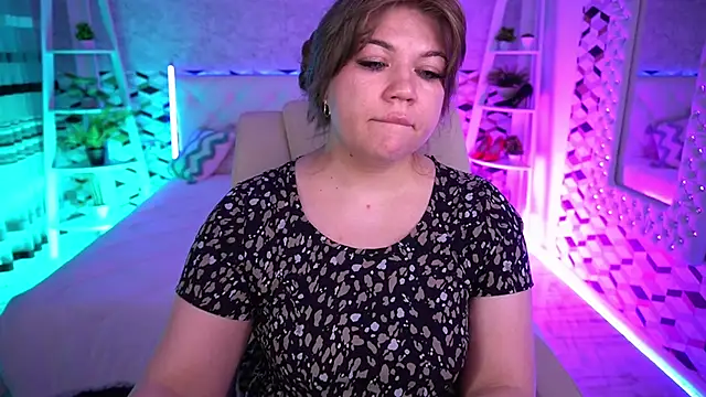 GabbieJay webcam