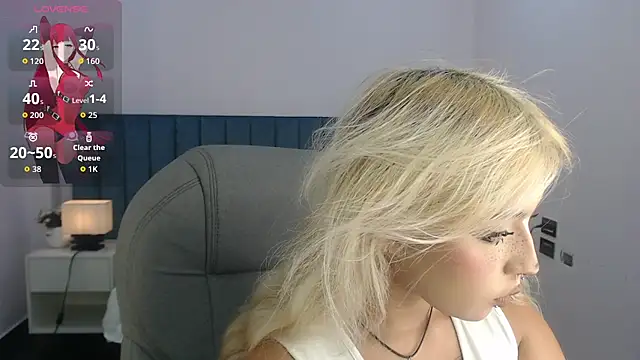 april_bunnyy webcam