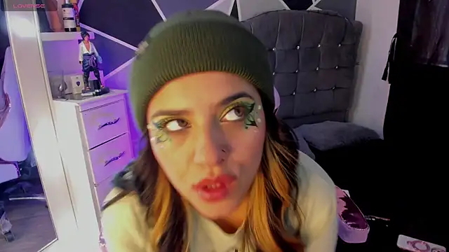 alyssa_magiic webcam
