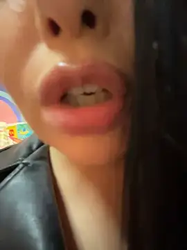 Tisha_Busty webcam