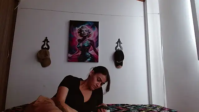 Crystal_Star_ webcam