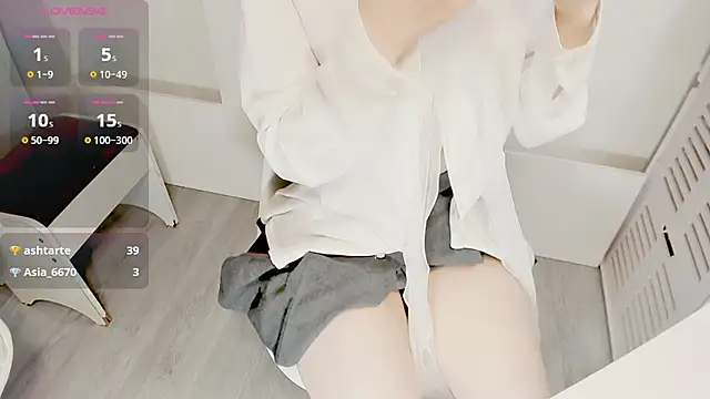 mimi_babyyy webcam