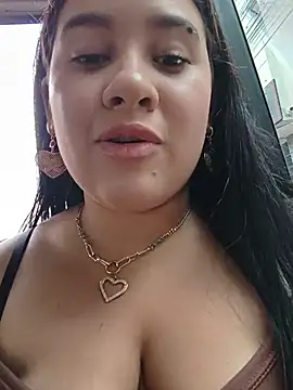 Kendra-daring webcam