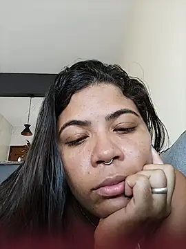IndiaPozuda_ webcam