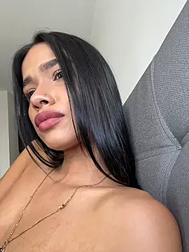 Bella_Smithe webcam