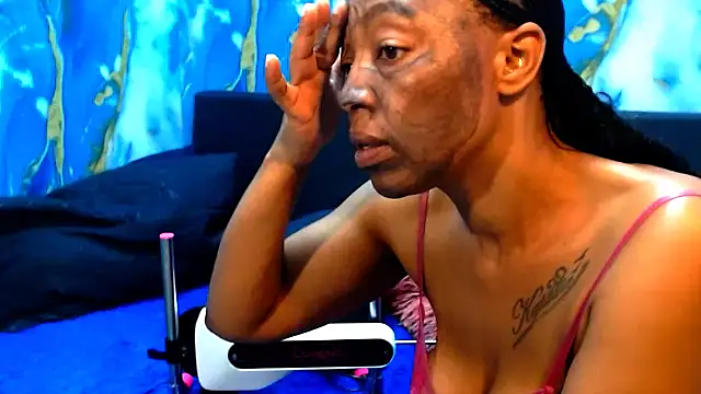 choclatelips_xxx webcam